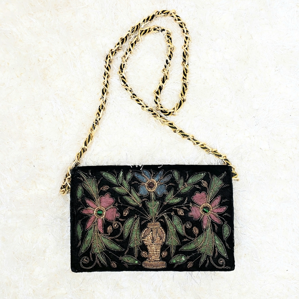 Vintage Crafted velvet evening clutch with flowers